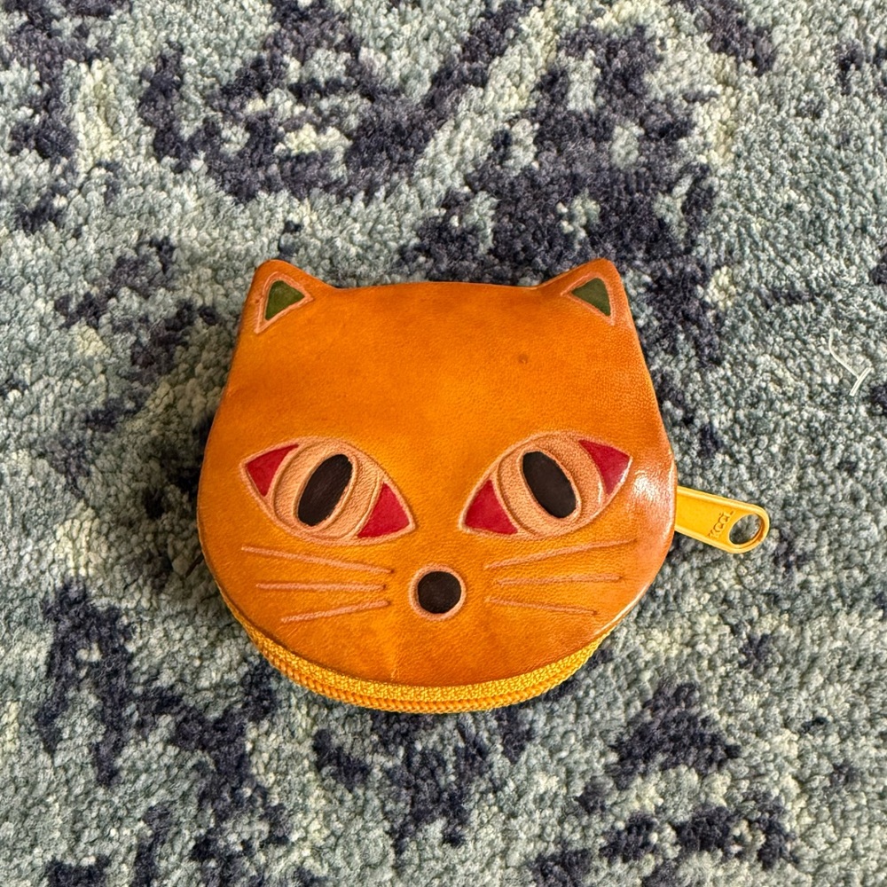 Vintage 1990’s Faux Leather Small Cat Coin Purse Chic Trendy